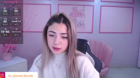 Snapshot of channel_blonde_a chatting on 01-14-25, 04:50 channel_blonde_a online show from 01-14-25, 04:50