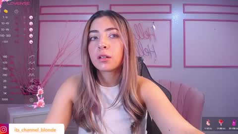 Snapshot of channel_blonde_a chatting on 02-03-25, 07:42 channel_blonde_a online show from 02-03-25, 07:42