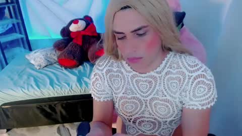 Snapshot of channel_exotic chatting on 05-18-26, 04:29 CHANNEL online show from 05-18-26, 04:29