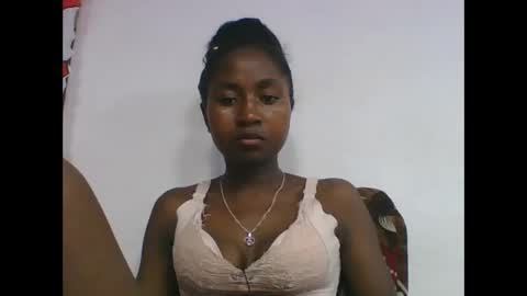 chantale483461 online show from 04-22-26, 07:44