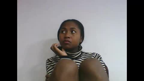 chantale483461 online show from 06-09-26, 05:30