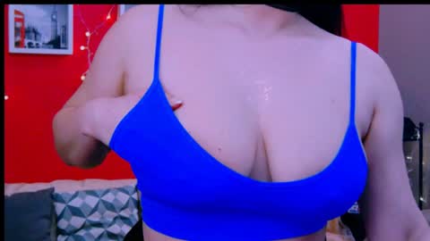 The Queen online show from 01-19-25, 08:18