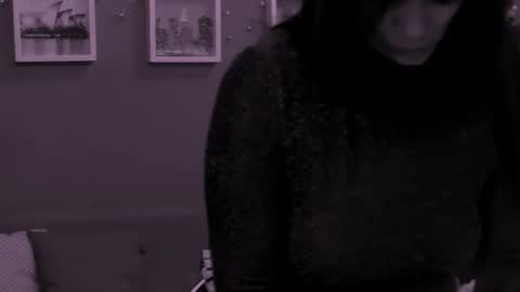 The Queen online show from 12-14-25, 09:14