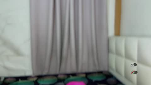 Snapshot of chantelle_fuckdoll chatting on 07-26-26, 09:00 CHANTELLE online show from 07-26-26, 09:00