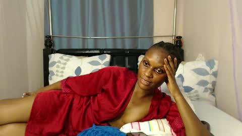 Snapshot of chantelsamz2 chatting on 03-10-25, 12:07 Chantel online show from 03-10-25, 12:07