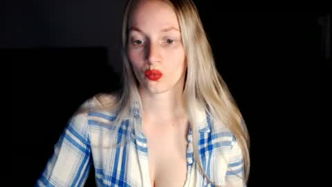 Snapshot of chanti_lovee chatting on 06-14-26, 10:23 We Vibe Device that vibrates at the sound of Tips and makes me wet. vibe lush edging daddy lovense online show from 06-14-26, 10:23