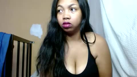 Snapshot of chanyah1 chatting on 03-06-26, 05:15 chanyah1 online show from 03-06-26, 05:15