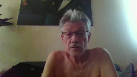 Snapshot of chapsmaster chatting on 06-23-26, 09:29 Chapsmaster online show from 06-23-26, 09:29