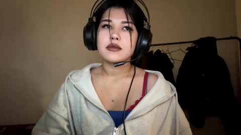 Lola online show from 12-05-25, 07:39