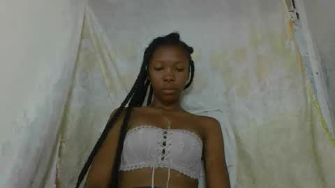 chariola0101 online show from 01-26-25, 08:14