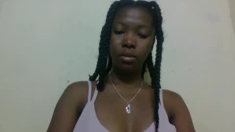 chariola0101 online show from 10-21-25, 11:11