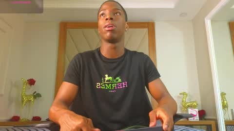 Snapshot of charlesbrown_ chatting on 05-24-26, 01:54 charlesbrown_ online show from 05-24-26, 01:54