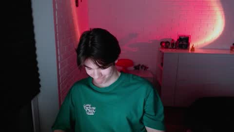 charleshanson69 online show from 10-21-25, 04:30