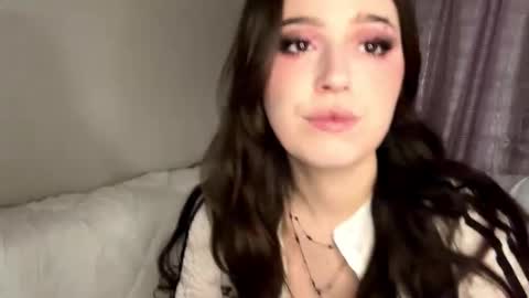 Snapshot of charlieluersen chatting on 02-04-26, 04:02 Freya online show from 02-04-26, 04:02