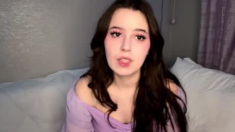 Snapshot of charlieluersen chatting on 02-24-26, 03:54 Freya online show from 02-24-26, 03:54