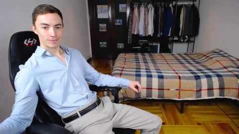 carlos reyes online show from 02-18-25, 11:44