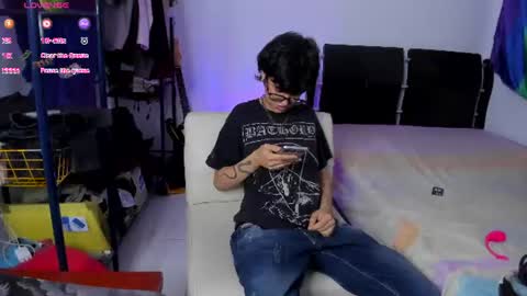 Charlie online show from 06-21-26, 03:31