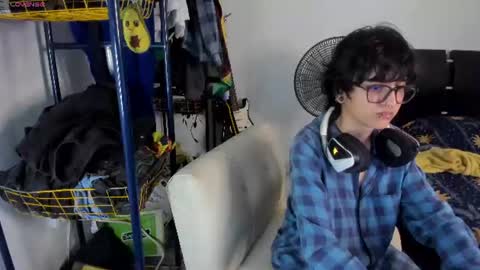 Charlie online show from 08-02-26, 04:00