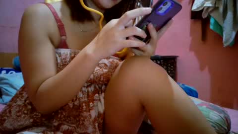 Snapshot of charlincadorna125 chatting on 07-20-26, 02:48 Sweetieeche online show from 07-20-26, 02:48