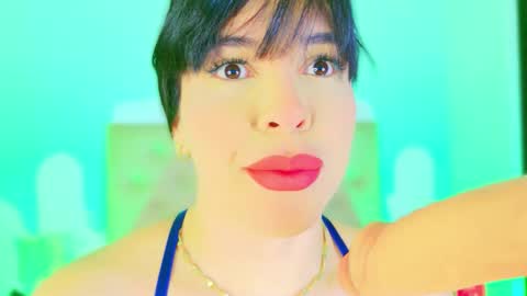 Charloott Evans online show from 10-05-25, 07:23