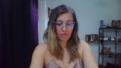 charlott online show from 10-26-25, 04:35