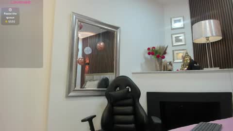 charlotblake online show from 05-08-26, 04:51