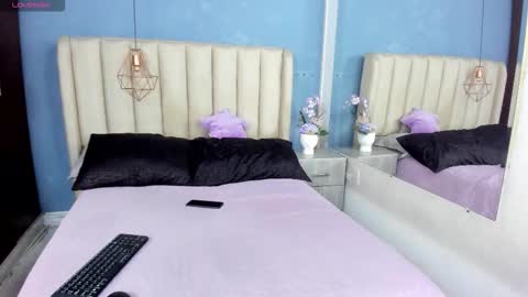 Snapshot of charlothe_01 chatting on 02-27-26, 08:53 Charlot online show from 02-27-26, 08:53