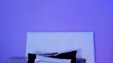 Snapshot of charlotte1117 chatting on 11-28-25, 02:31 Char 3 online show from 11-28-25, 02:31