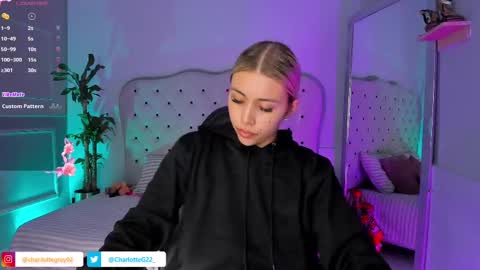 Snapshot of charlotte__grey chatting on 02-16-25, 11:49 charlotte grey online show from 02-16-25, 11:49