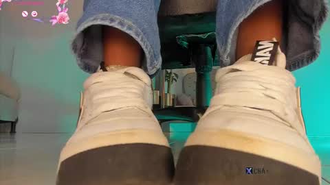 Snapshot of charlotte__grey chatting on 11-29-25, 09:40 charlotte grey online show from 11-29-25, 09:40