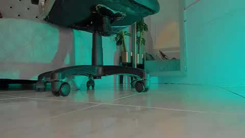 Snapshot of charlotte__grey chatting on 12-20-25, 08:38 charlotte grey online show from 12-20-25, 08:38