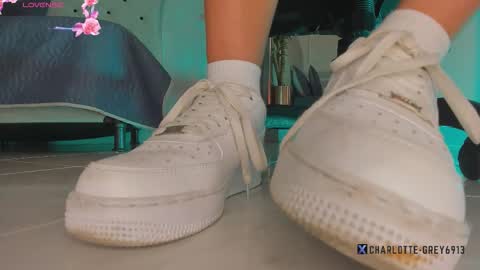 Snapshot of charlotte__grey chatting on 02-09-26, 08:02 charlotte grey online show from 02-09-26, 08:02