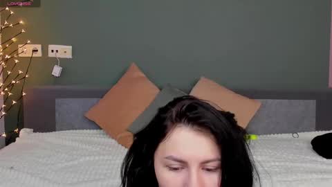 Charlotte online show from 02-10-25, 04:19