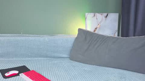 Charlotte online show from 09-21-25, 04:14