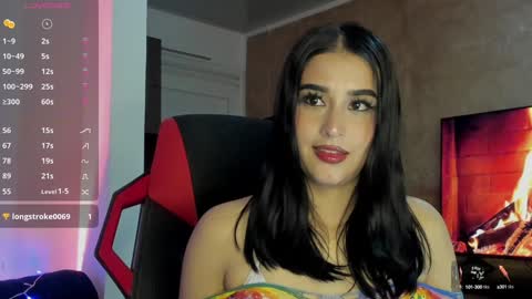 Snapshot of charlotte_greys chatting on 12-06-24, 01:29 Charlotte  online show from 12-06-24, 01:29