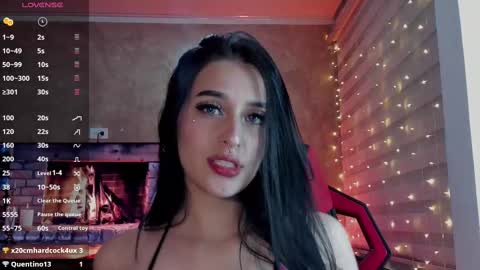 Snapshot of charlotte_greys chatting on 03-12-25, 01:47 Charlotte  online show from 03-12-25, 01:47