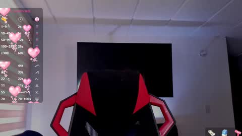 Snapshot of charlotte_greys chatting on 11-11-25, 09:04 Charlotte online show from 11-11-25, 09:04