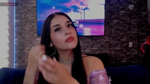 Snapshot of charlotte_greys chatting on 02-12-26, 09:10 Charlotte online show from 02-12-26, 09:10