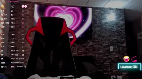 Snapshot of charlotte_greys chatting on 02-26-26, 09:14 Charlotte online show from 02-26-26, 09:14