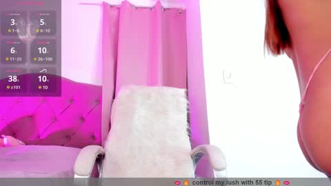 Snapshot of charlotte_love09 chatting on 02-08-25, 09:03 Charlotte online show from 02-08-25, 09:03