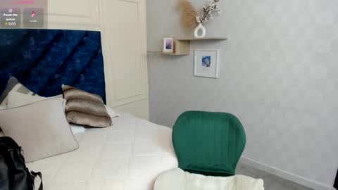 Charlotte Mayers online show from 02-19-26, 11:28