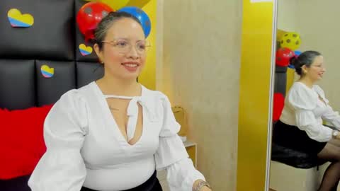 Snapshot of charlotte_monnroe chatting on 06-16-26, 02:19 charlotte_monnroe online show from 06-16-26, 02:19