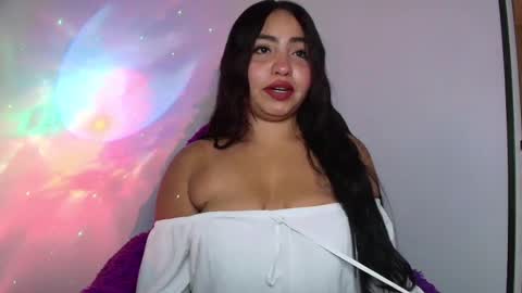 Snapshot of charlotte_princess_1 chatting on 02-13-25, 06:09 charlotte_princess_1 online show from 02-13-25, 06:09