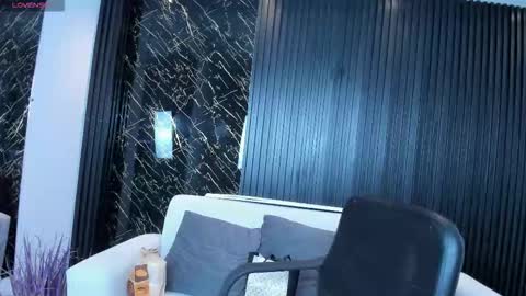 Snapshot of charlotte_whitee1 chatting on 10-07-25, 11:07 Charlotte Everyday From 0700 to 1300 Col Time online show from 10-07-25, 11:07