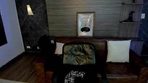 Snapshot of charlotte_whitee1 chatting on 10-15-25, 11:21 Charlotte Everyday From 0700 to 1300 Col Time online show from 10-15-25, 11:21