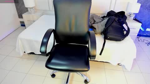 Charlotte  Everyday From 0700 to 1300 Col Time online show from 02-28-26, 06:53