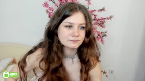 Snapshot of charlotte_wow chatting on 01-22-25, 05:28 Charlotte online show from 01-22-25, 05:28