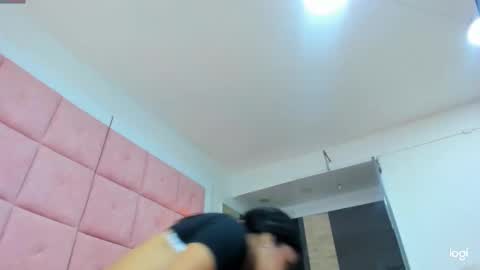 ANDRE online show from 03-06-25, 01:46