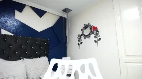 Snapshot of charlottee_brown2 chatting on 03-01-25, 06:21 C H A R L O T T E online show from 03-01-25, 06:21