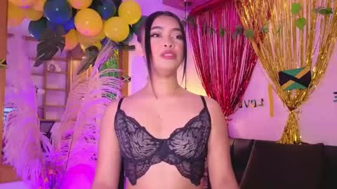 Charlote online show from 04-21-26, 02:51